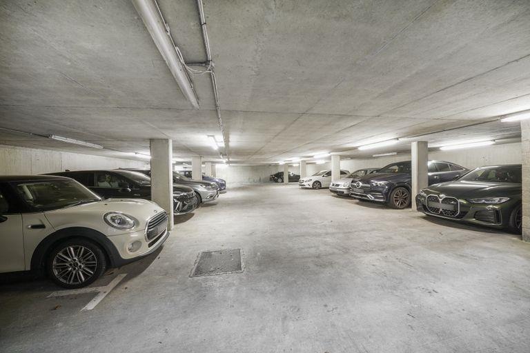 15 Etchingham Park Road, Finchley
